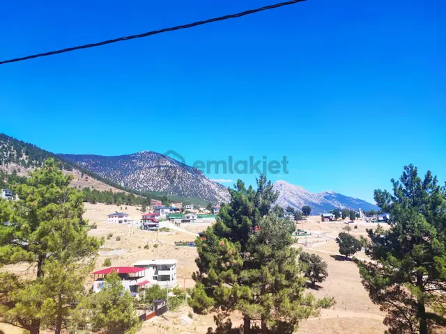 Kar Emlaktan Yenikonacık Bozkırlı Mevkiinde 420 M2 Satılık Arsa 3