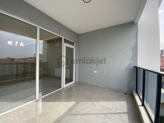 Nasip'ten Satılık Yeni Binada 5+2 Dubleks Sıfır Daire 4