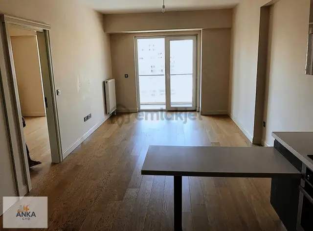 Venezia Mega 1+1 Balkonlu Avm Cephe Kiracısız Satılık Daire 2