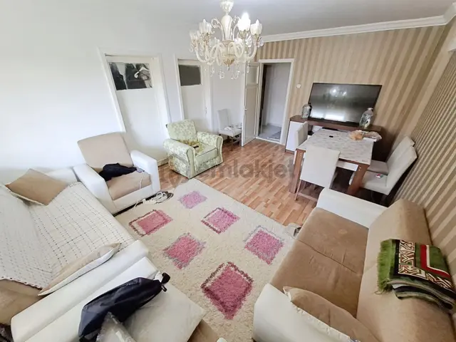 Şehir Has. Yakını 3+1 Ful Eşyalı 20.000tl Memur Kiracılı Bahçeli 3