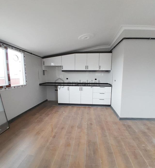 Müslüm Emlaktan Merkezde 4+2 Geniş Dublex 5