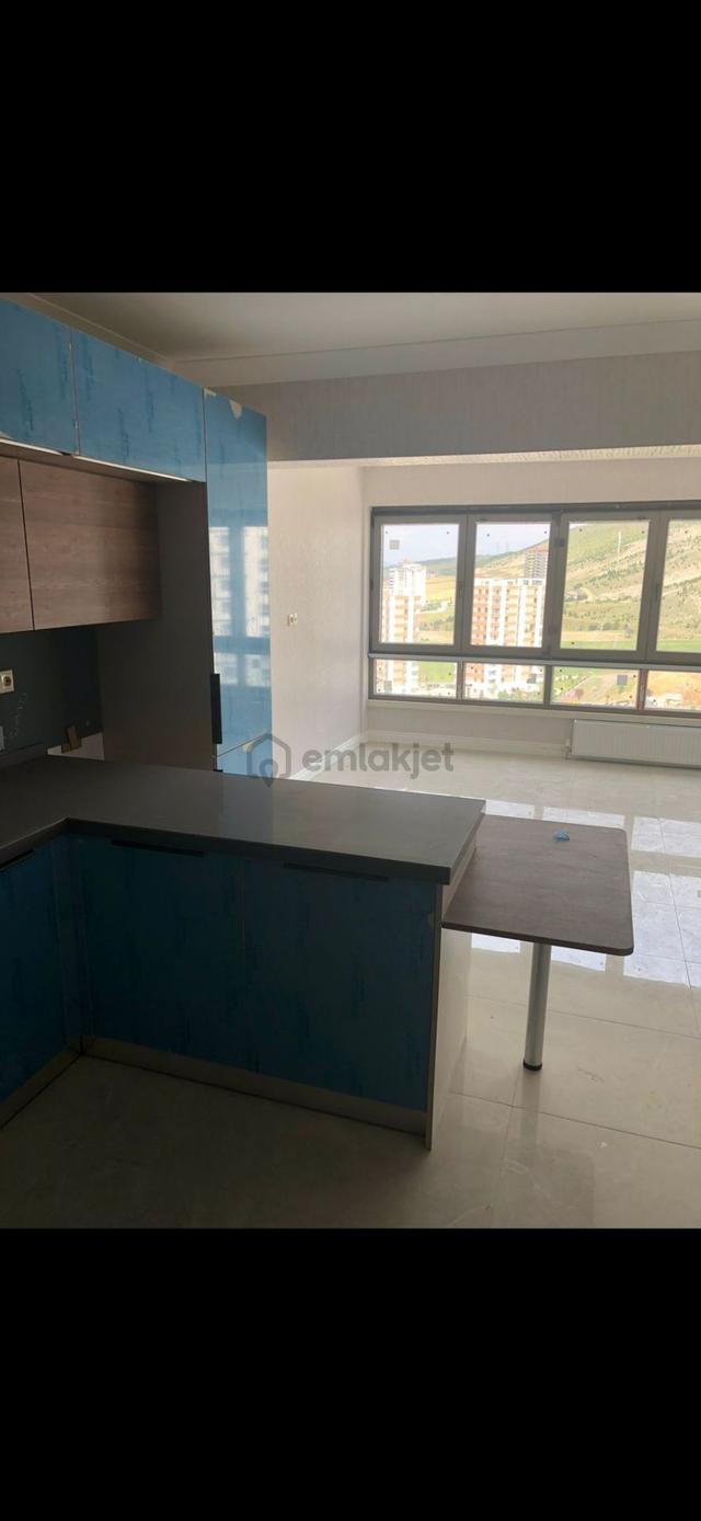 Bağlıca Mh.de 4+1 Yüksek Katta Batı Ve Güney Cephede Satılık Daire 4