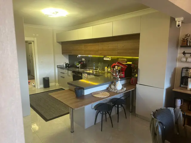 Bağlıca Mh.de 4+1 Yüksek Katta Batı Ve Güney Cephede Satılık Daire 2