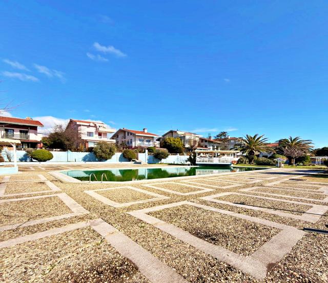 Büyükçekmece Güzelce'de Denize Sıfır Site İçi 4+1 Satılık Villa 5