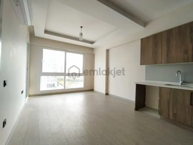 ░_*arcıty*_░den Çeşmeli'de 1+1 Ultra Lüks Site İçi+park+havuz 5
