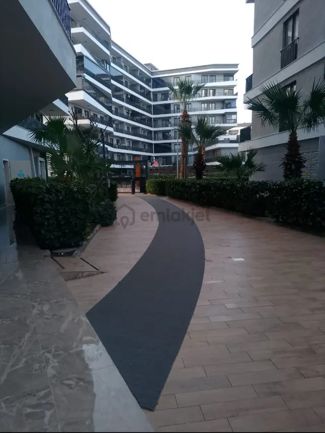 Bornova Avcılar Prestij'te 3+1 Satılık 120 M2 Daire 2