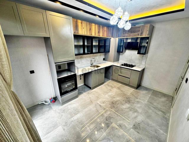 Etlik Merkezde E.banyo G.odalı Ultra Lüks Acil Satılık Sıfır 2+1 2