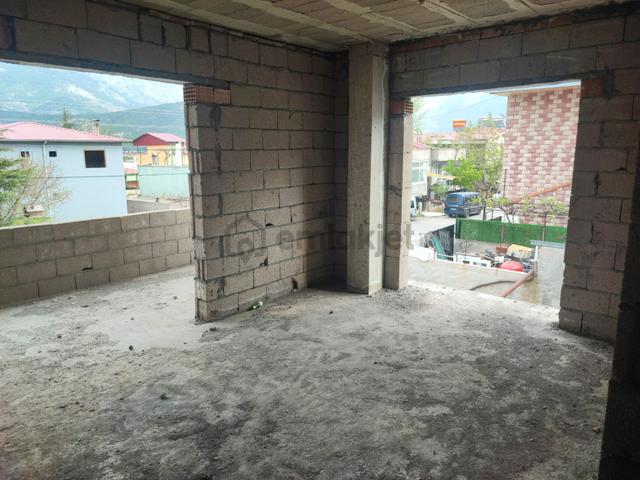 Kar Emlaktan Zafer Mahallesinde Kaba İnşaat 4+1 Satılık Dubleks Villa 5