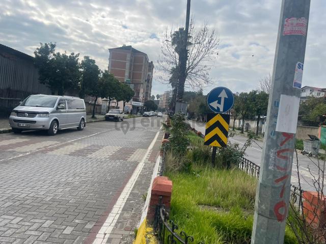 Nazilli Dumlupınar Mah. Hürriyet Caddesi Üzerinde 1+1 Eşyalı Kiralık Daire 4