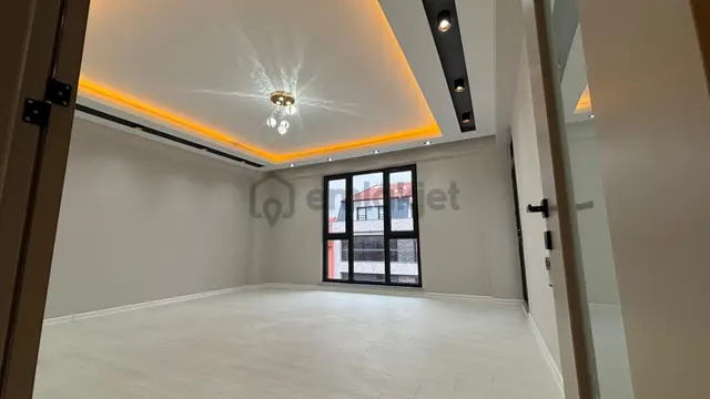 Recep Ümit Emlak'tan Çamlıca Mahallesi Satılık Ultra Lüks 3+1 Daire Nüt9 5