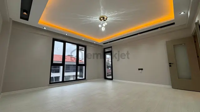Recep Ümit Emlak'tan Çamlıca Mahallesi Satılık Ultra Lüks 3+1 Daire Nüt9 4