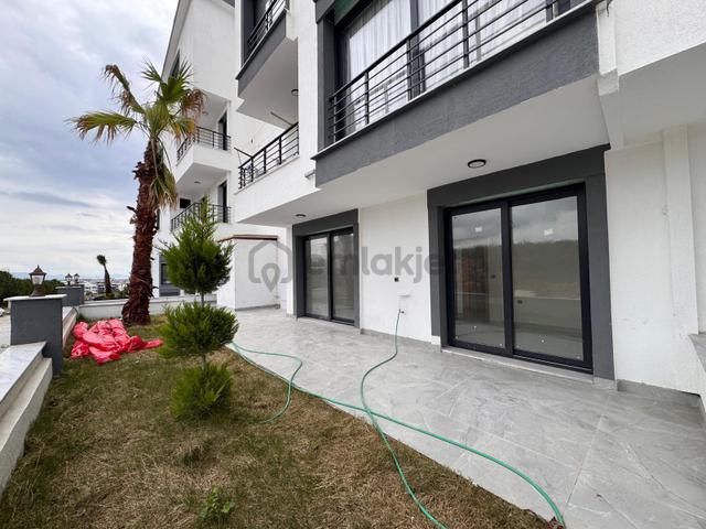 Didim Efeler Mah.havuzlu Site De Satılık 2+1 Ayrı Mutfak Sıfır Daire 3