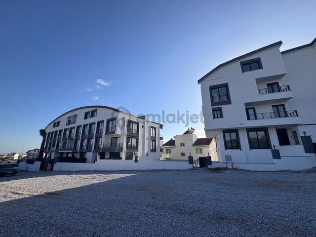 Didim Efeler Mah.havuzlu Site De Satılık 2+1 Ayrı Mutfak Sıfır Daire 4