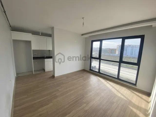 Tepe Gayrimenkulden Yeni Sehir Hastanesine Cok Yakn 1+1 Kiralik 5