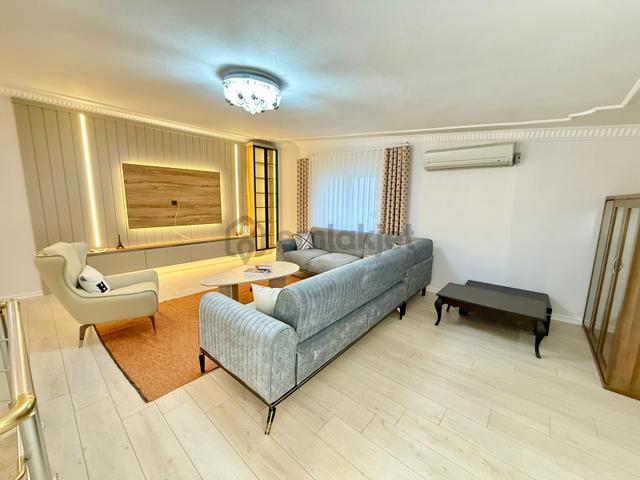 Didim Efelerde Satılık Havuzlu Sitede 3+1 Full Eşyalı Geniş Kat Dublexi 3