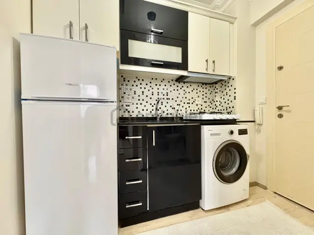 Ender Uysal Gayrimenkulden Yunusemre De Satılık Sıfır Eşyalı 2+1 Geniş Apart. 3