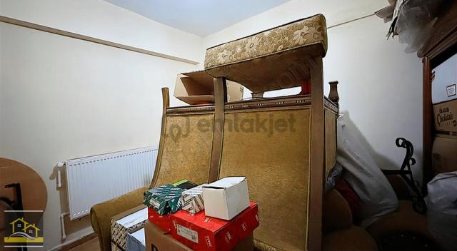 Arif Emlaktan Kiralık Doğalgazlı 2+1 Büro Ofis Kat 5