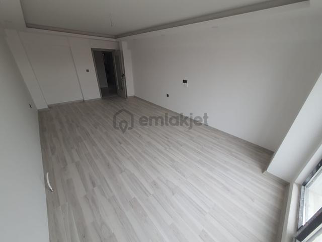 Kent'ten Mutlu Mahallesi Cadde Üzeri Sıfır 3+1 Fırsat Daire!!! 5