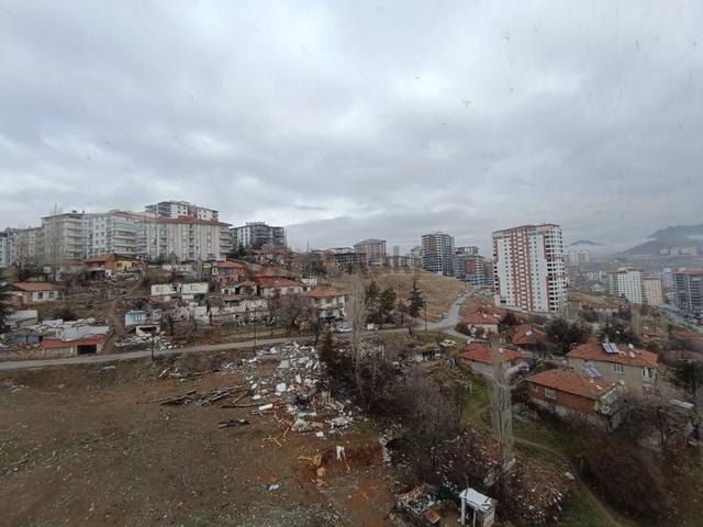 Kent'ten Neşet Ertaş Cadde Manzaralı 4+1 Full +full Yapılı Sıfır Dubleks 5