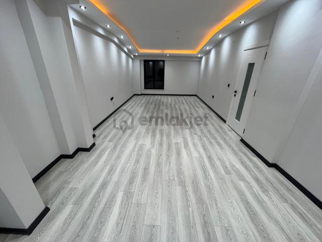 Öztel'den Çamlıca Mahallesinde 6+1 Dubleks Çift Mutfaklı Daire 5