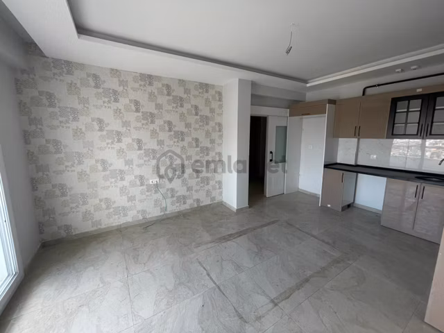 Ra Gayrimenkul Yaramış Mh.site İçerisinde Satılık 3+1 4