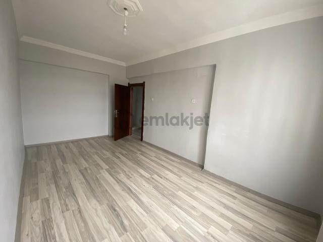Makro Life Gayrimenkul'den Satılık Kantar Kavşağı 3+1 Uygun Fiyatlı Daire 5