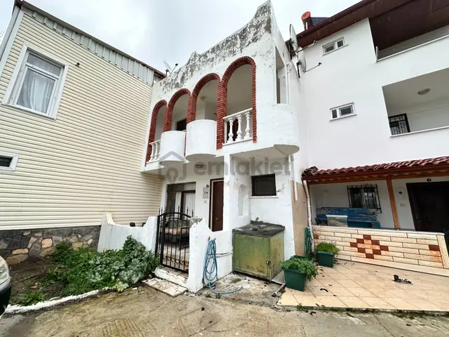 Mera Emlaktan Çamlıbel'de Site İçi Deniz-dağ Manzaralı 2+1 Villa 1