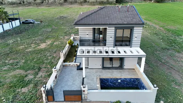 Didim Mavişehir’de Denize 500 Metre Tam Müstakil Villa 2