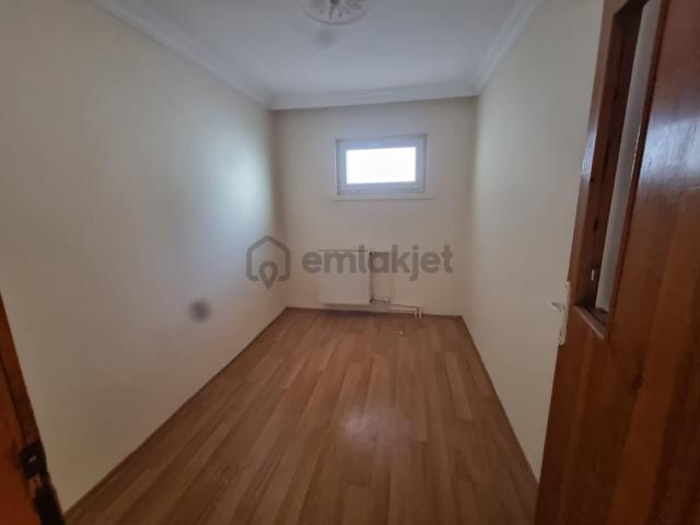 Kent'ten Saimekadın'da 3+1 Giriş Kat Fırsat Daire 5
