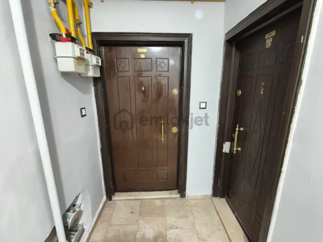 Pera'dan Cumhuriye Haller Karşısı Kiralık 1+1 Temiz Geniş Daire 5