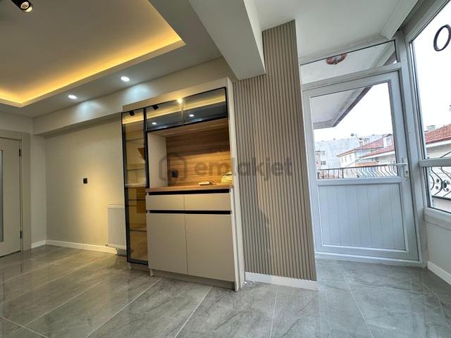 İstasyon Mahallesinde Geniş M2 Lüks Yapılı 3+1 Satılık Daire 4