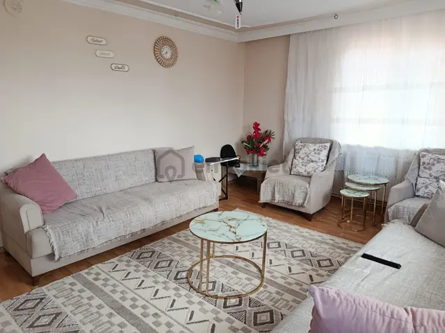 Afyon Tezcan Emlaktan Fatih Mahallesinde Müstakil Tadında 2+1 Daire 3