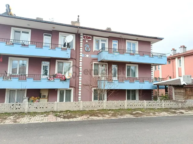 Afyon Tezcan Emlaktan Fatih Mahallesinde Müstakil Tadında 2+1 Daire 1