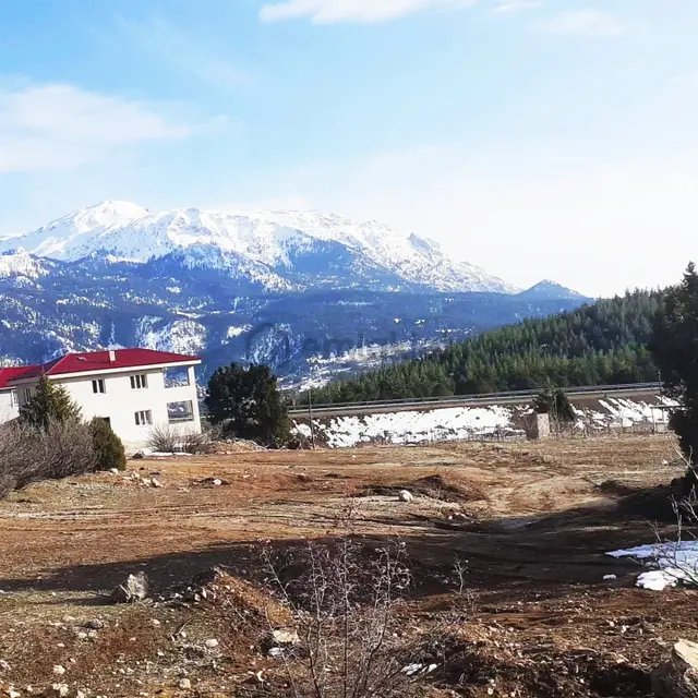 Kar Emlaktan Alpu Yaylasında 500 M2 Satılık Arsa 5