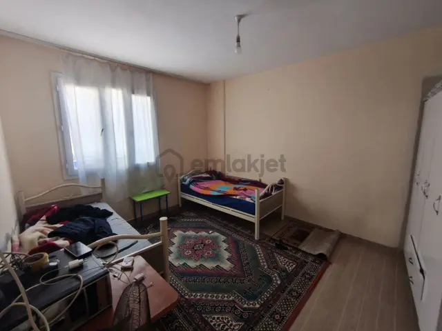 Şakirpaşa Ova Mh. 530 M2 Arsa İçinde 3. Katlı 3+1 Satılık Ev 3