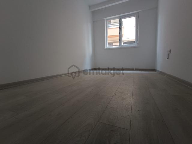 Kent'ten Boğaziçi Merkezde Ebeveyn Banyolu 3+1 Fırsat Daire 2
