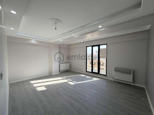 Ergene Cumhuriyette 2+1 - 100m2 Arakat Satılık ! Son 1 Daire 1