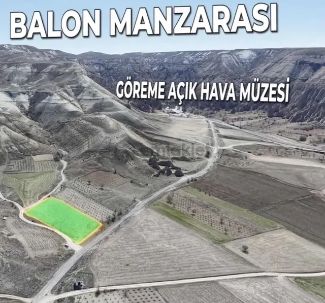 Avanos Aktepede Yol Kenarı Tarla 1
