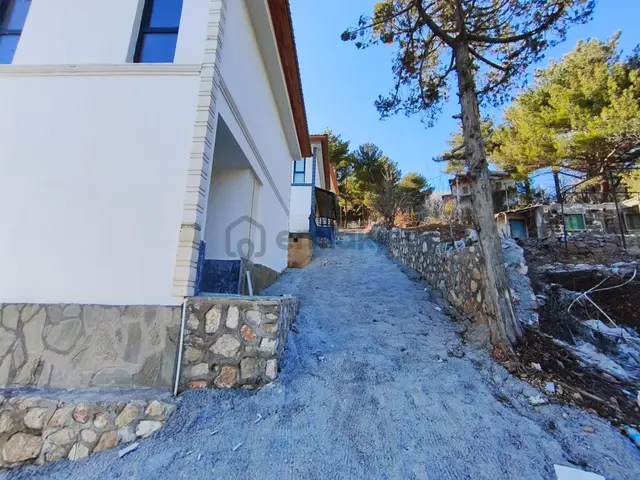 Kar Emlaktan Akçatekir Şıhlıda 5+1 Satılık Ultra Lüx Villa 3