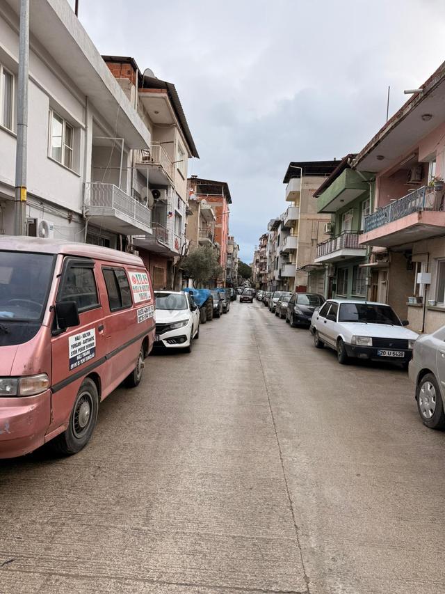 Manisa Alaşehir Alper Gayrimenkulden Sakarya Mah.satılık Uygun Fiyat 146 M2 Arsa 4