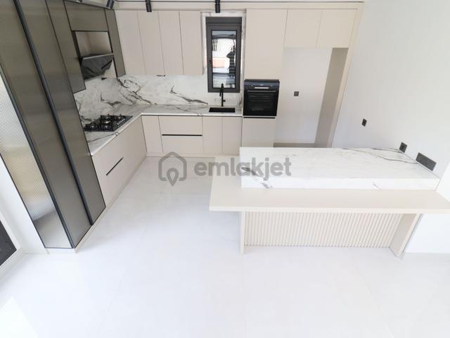 🎍güre'de 400 M2 Arsa İçerisinde Sıfır Bağımsız Özel Havuzlu Ultra Lüks 3+1 Satılık Müstakil Villa🎍 5