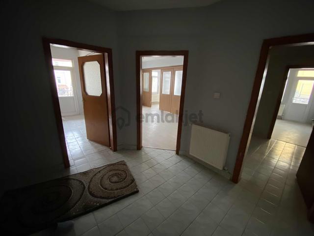 Şahinoğlu Emlakdan Huzur Evi Mevkinde Kiralık 3+1 Daire 5