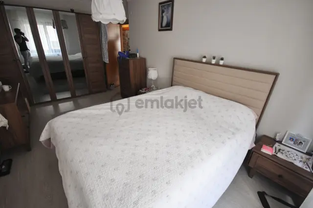Kaçmaz'dan Altıntepe Galipbey'de Cadde Üzeri 2. Kat Ön Cephe 3+1 1