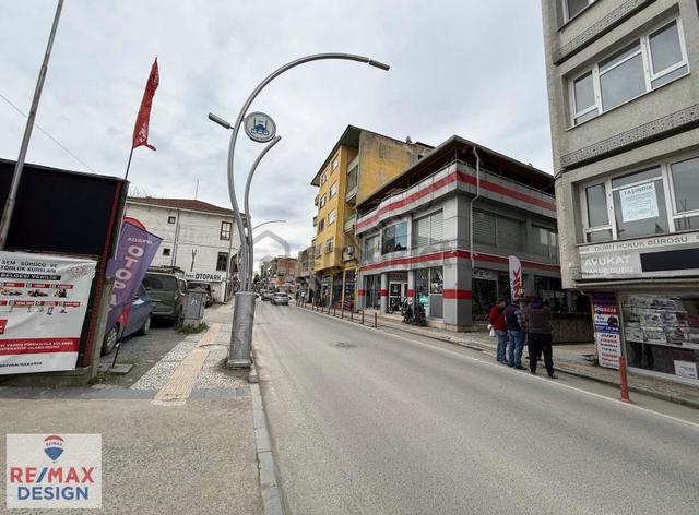 Çarşı Eski Reji Satılık Dükkan Remax Desıgn 5