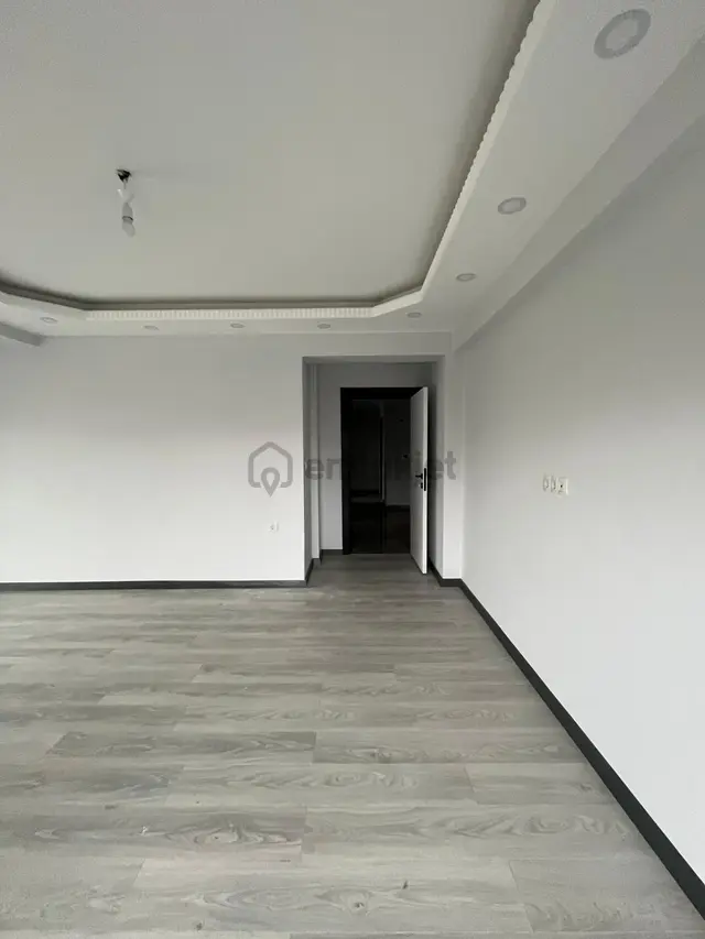 Hatip Mahallesi 3+1 Site İçerisinde Satılık Fırsat Daireler. 3