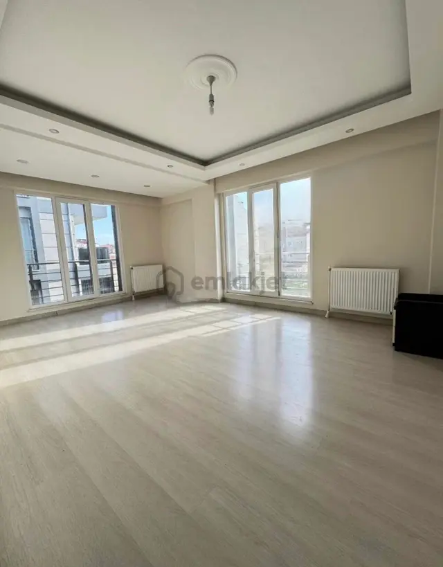 Çorlu Hatip Mah 2+1 Arakat Site İçerisinde Satılık Daire 2