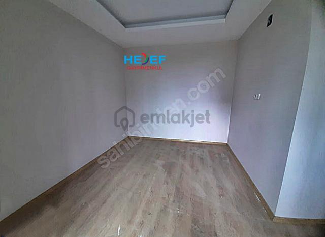 Hedef'ten Akdeniz Mah'de Site İçerisinde Havuzlu 2+1 Daire 4