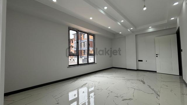 Recep Ümit Emlak'tan 71 Evler Mahallesinde Satılık Lüks 3+1 Fırsat Daire Nüt10 2