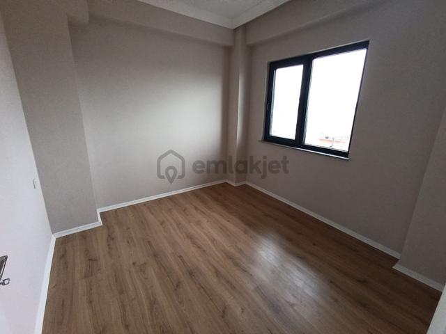 Balıkesir Altıeylül Sütlüce Mah.demirdağ Emlak Tan Satılık Sıfır 1+1 Daire. 4