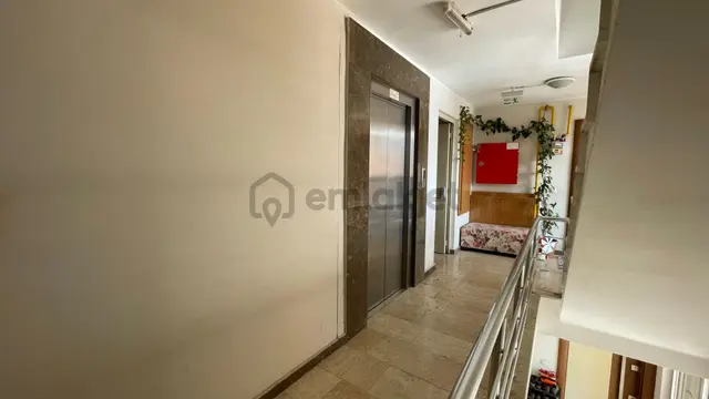 Bursa Millet Mahallesinde Uludağ Manzaralı Satılık 4+1 Daire 3